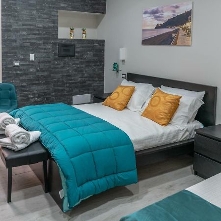 Marranzanu Rooms Santa Teresa Di Riva Bagian luar foto