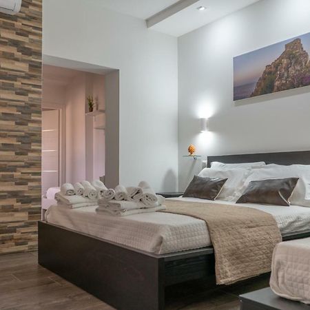 Marranzanu Rooms Santa Teresa Di Riva Bagian luar foto