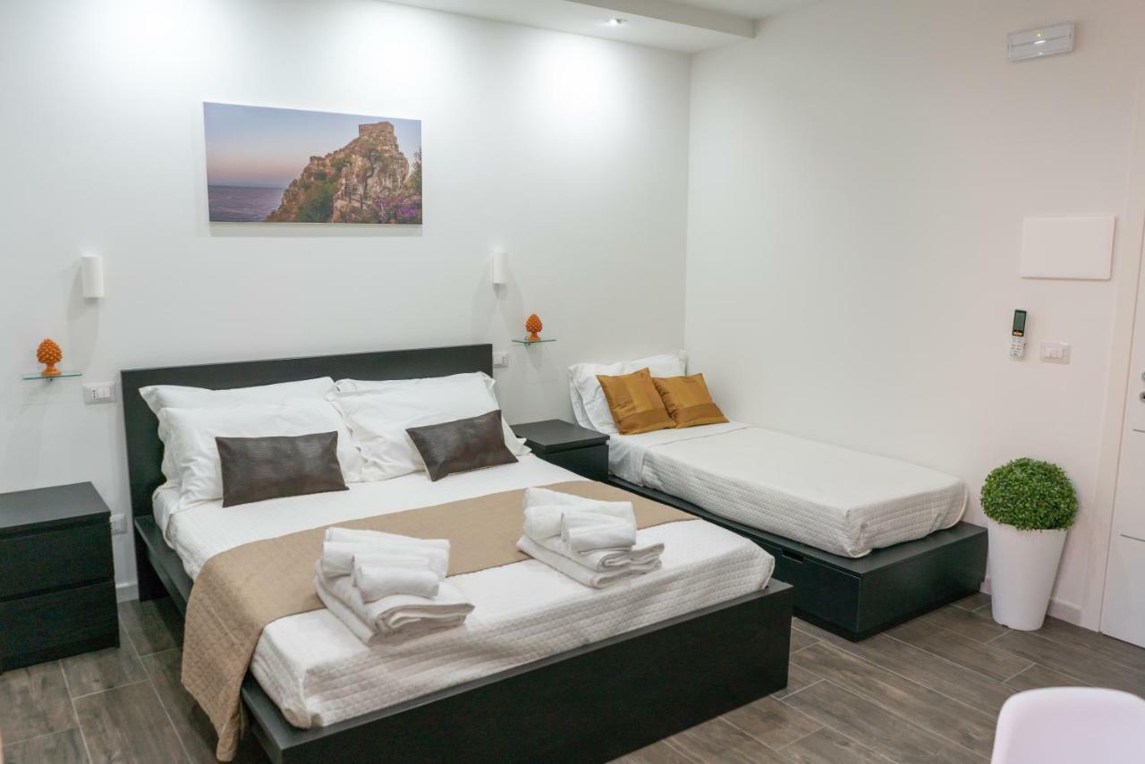 Marranzanu Rooms Santa Teresa Di Riva Bagian luar foto