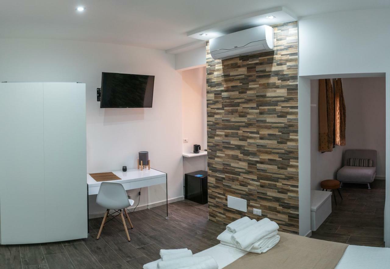 Marranzanu Rooms Santa Teresa Di Riva Bagian luar foto